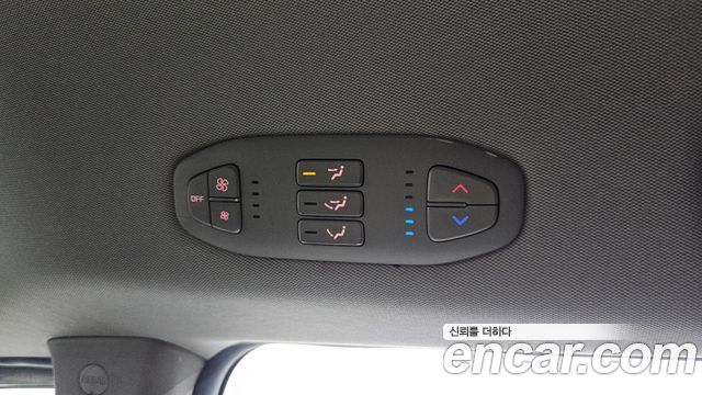 Kia Canival 2017 — photo 30