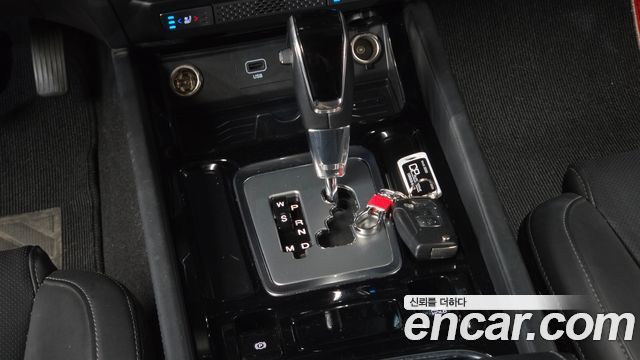 KG Mobility Rexton 2018 — photo 12