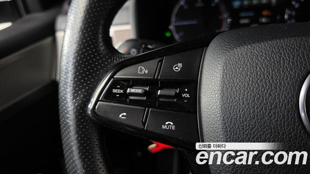 KG Mobility Rexton 2018 — photo 21