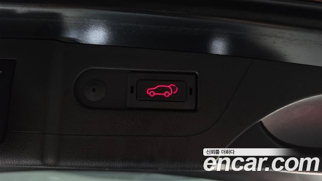 KG Mobility Rexton 2018 — photo 23