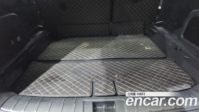 KG Mobility Rexton 2018 — photo 34