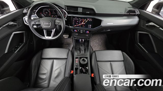 Audi Q3 2024 — photo 10