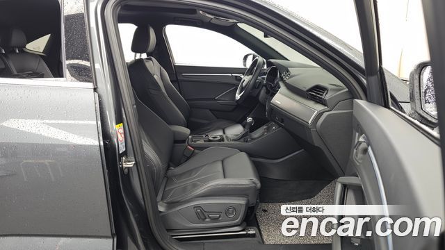 Audi Q3 2024 — photo 17