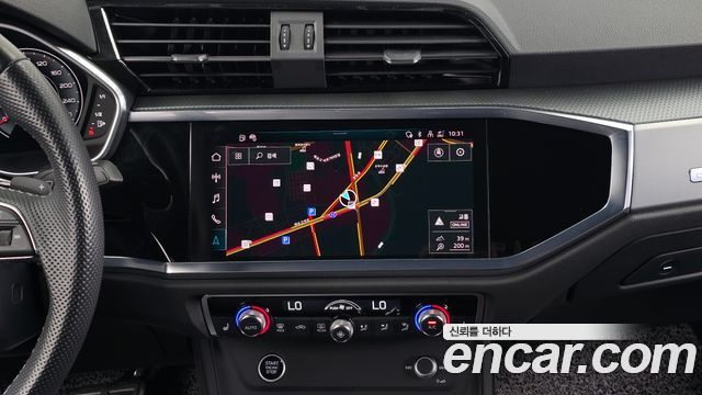 Audi Q3 2024 — photo 20