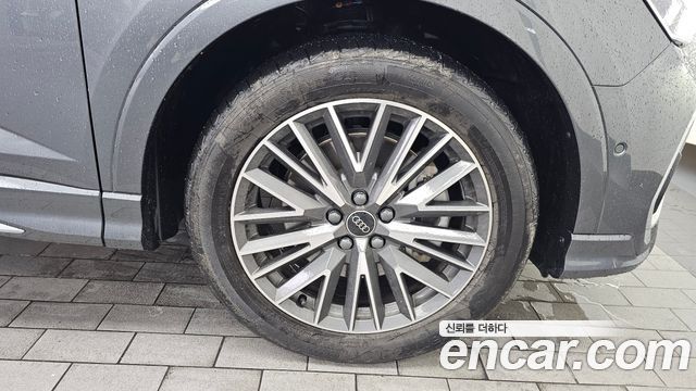 Audi Q3 2024 — photo 7