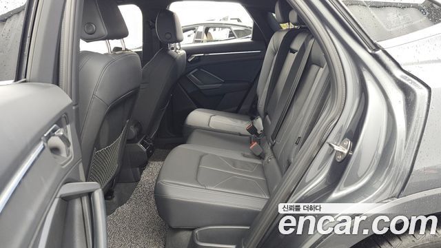 Audi Q3 2024 — photo 16
