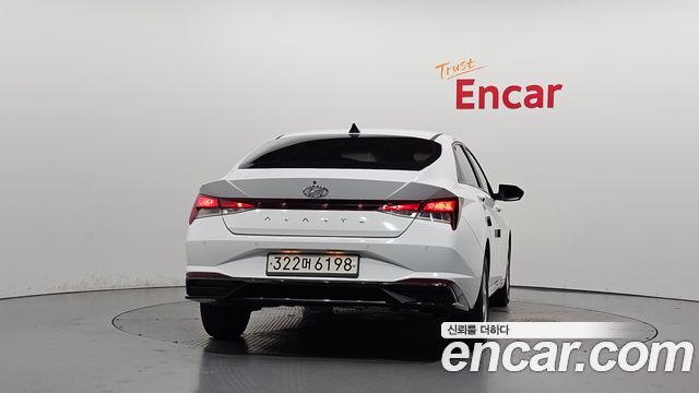 Hyundai AVANTE 2021 — photo 4