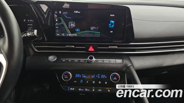 Hyundai AVANTE 2021 — photo 18