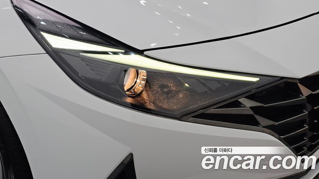 Hyundai AVANTE 2021 — photo 8