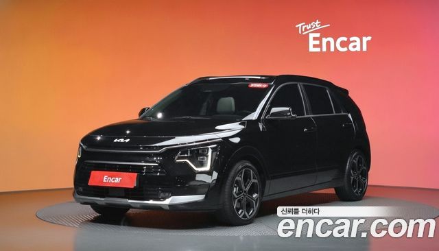 Kia Niro 2022 — photo 1