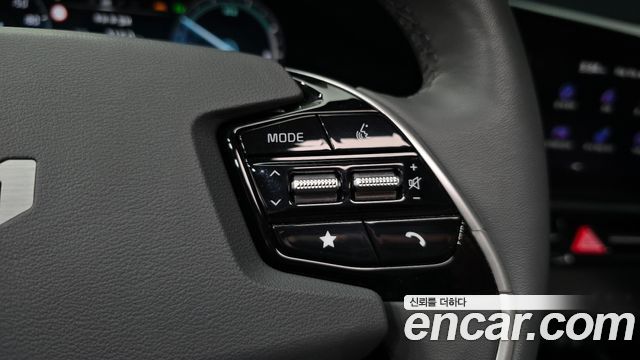 Kia Niro 2022 — photo 32