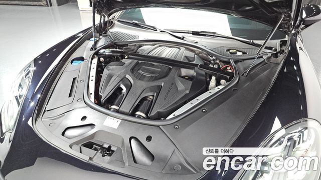 Porsche Panamera 2022 — photo 6