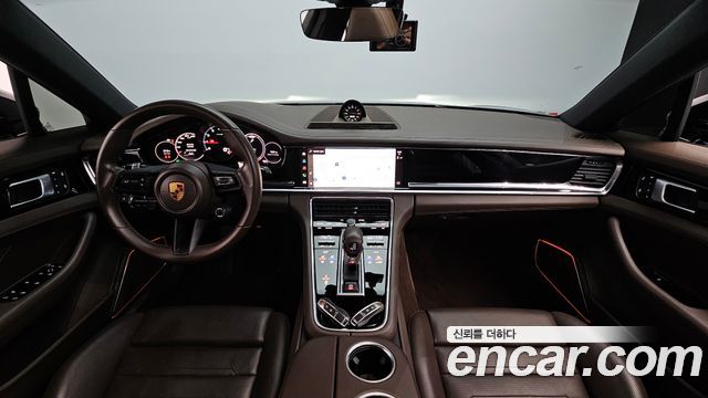 Porsche Panamera 2022 — photo 10