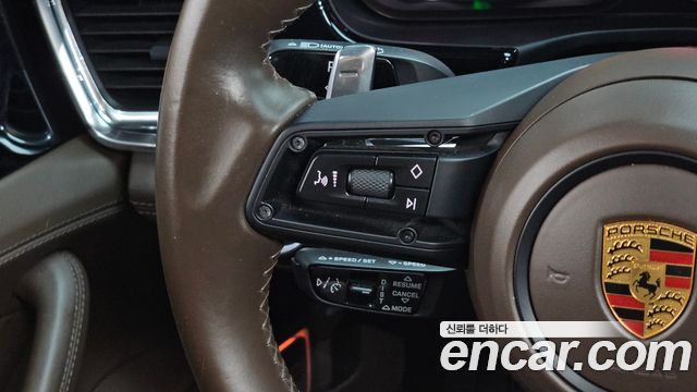Porsche Panamera 2022 — photo 27