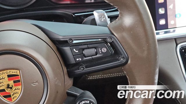 Porsche Panamera 2022 — photo 28