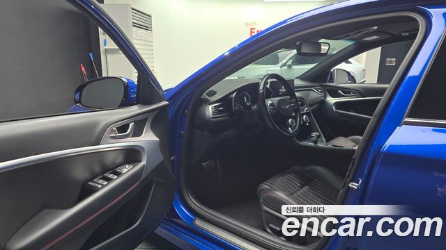 Genesis G70 2023 — photo 13