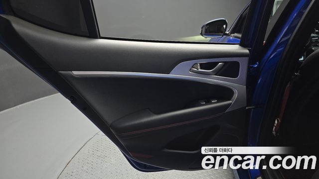 Genesis G70 2023 — photo 15