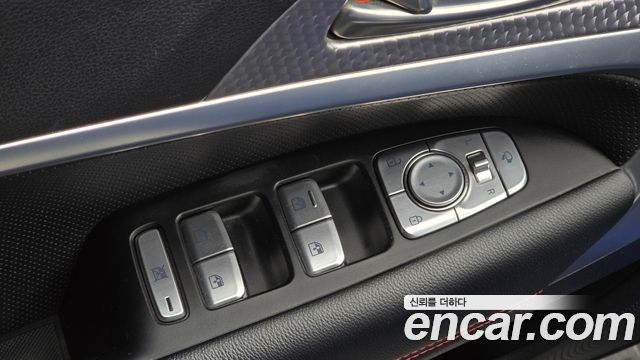 Genesis G70 2023 — photo 27