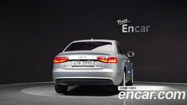 Audi A4 2015 — photo 4