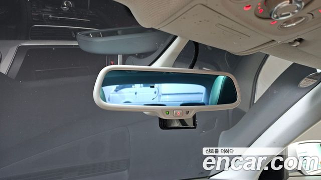 Audi A4 2015 — photo 19