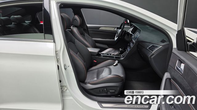 Hyundai Sonata 2016 — photo 16
