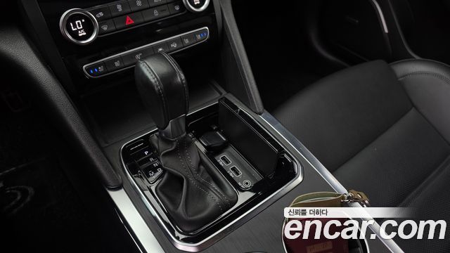 Renault Korea SM6 2021 — photo 12
