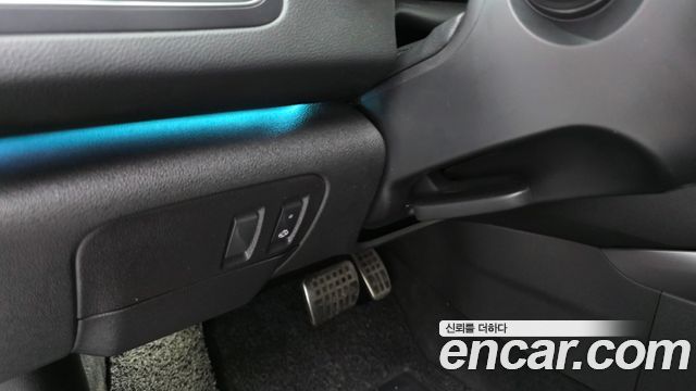 Renault Korea SM6 2021 — photo 28
