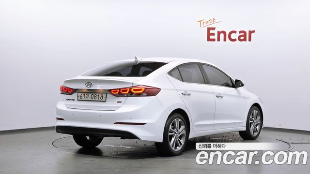 Hyundai AVANTE 2016 — photo 2