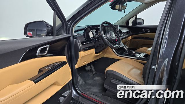 Kia Canival 2021 — photo 13