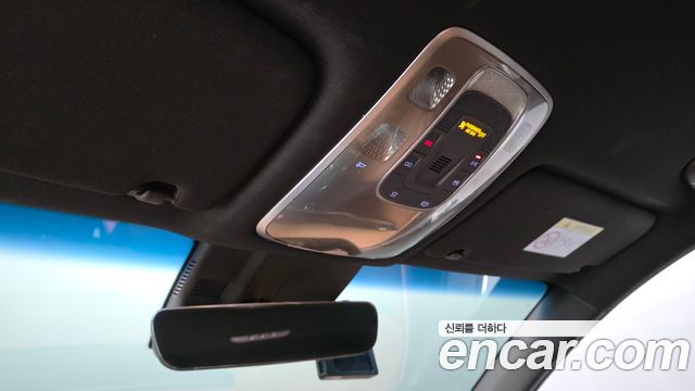 Genesis G80 2021 — photo 18