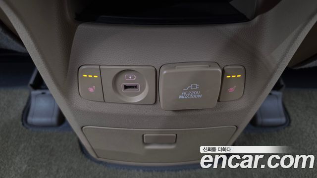 Kia Canival 2019 — photo 12