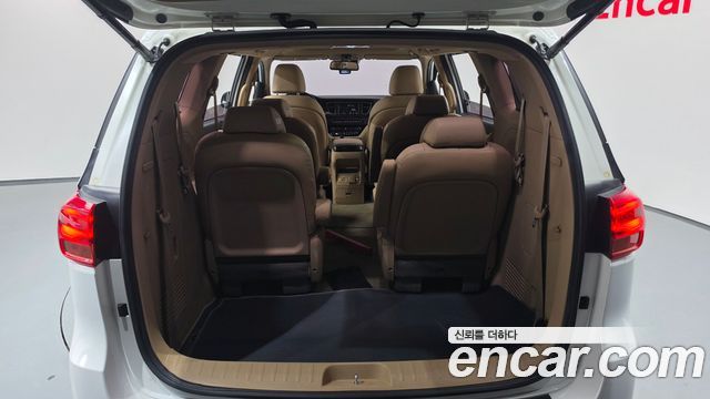 Kia Canival 2019 — photo 19
