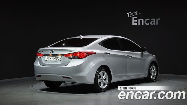 Hyundai AVANTE 2013 — photo 2