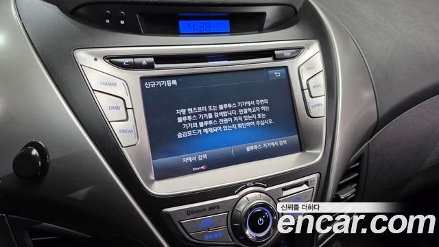 Hyundai AVANTE 2013 — photo 16