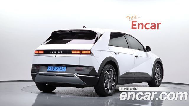 Hyundai Ioniq5 2022 — photo 2