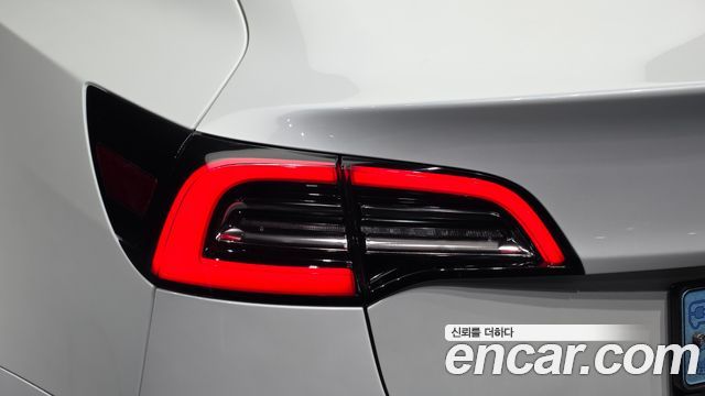 Tesla Model 3 2020 — photo 9