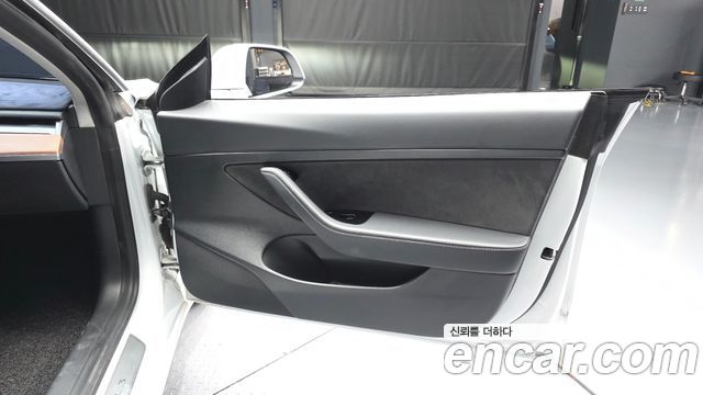 Tesla Model 3 2020 — photo 14