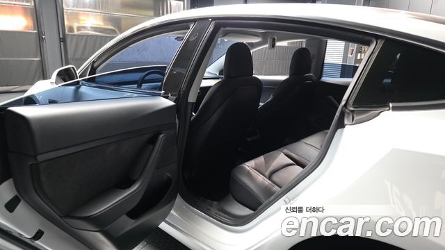 Tesla Model 3 2020 — photo 16
