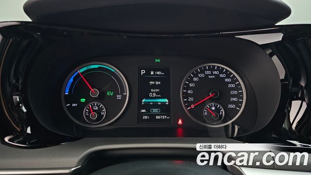 Kia K5 2023 — photo 8
