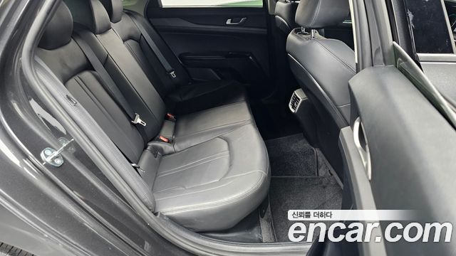 Kia K5 2023 — photo 12