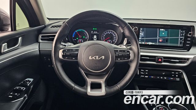 Kia K5 2023 — photo 14
