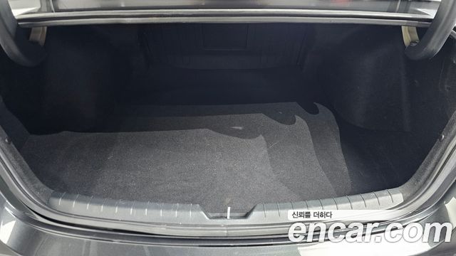 Kia K5 2023 — photo 16