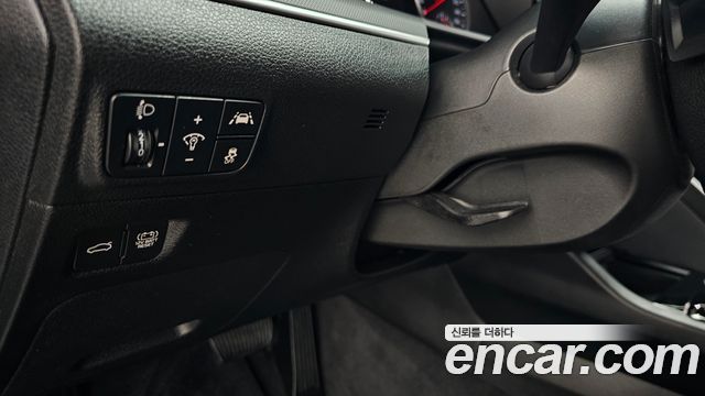 Kia K5 2023 — photo 18
