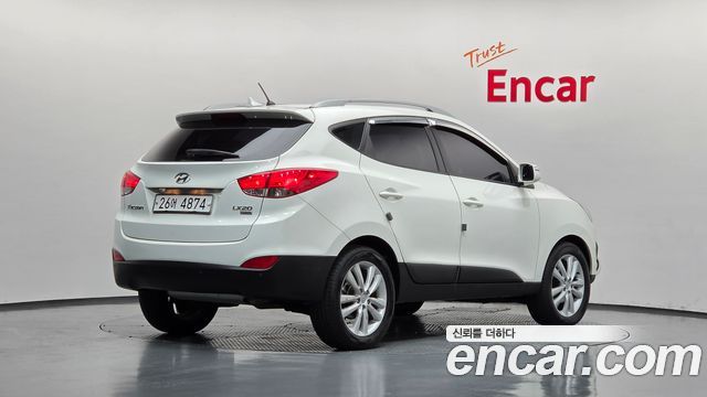 Hyundai Tucson 2010 — photo 2