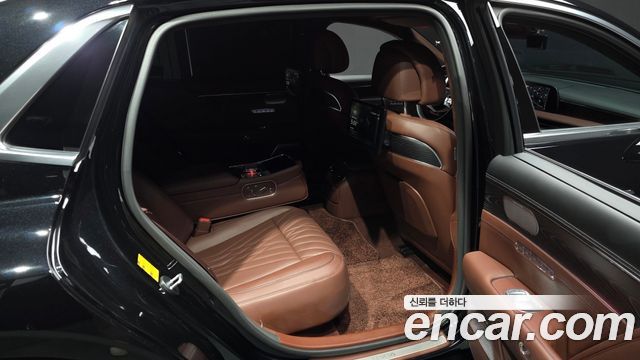 Genesis G90 2022 — photo 18