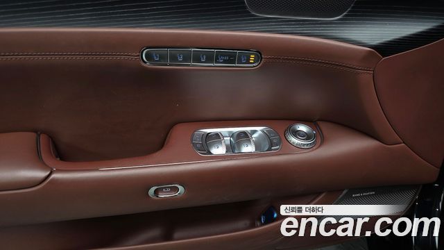 Genesis G90 2022 — photo 23