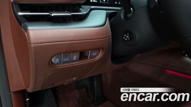 Genesis G90 2022 — photo 24