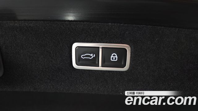 Genesis G90 2022 — photo 26