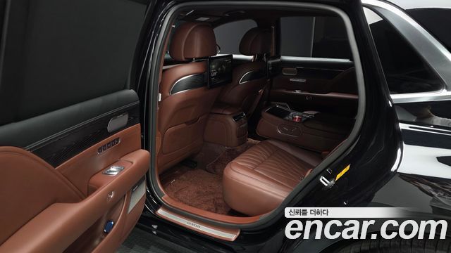 Genesis G90 2022 — photo 16