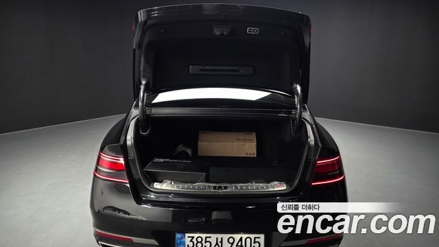 Genesis G90 2022 — photo 39